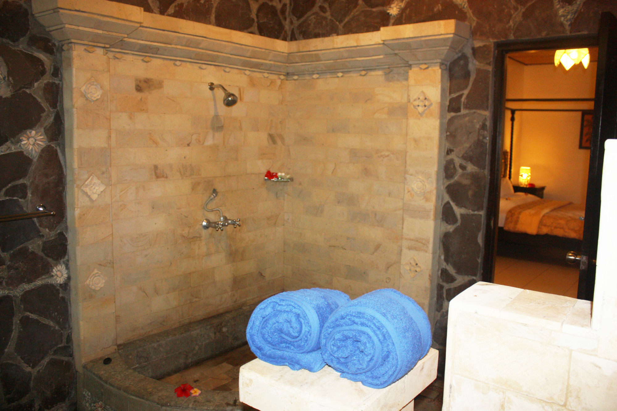 Rambutan Hotel Lovina Dış mekan fotoğraf